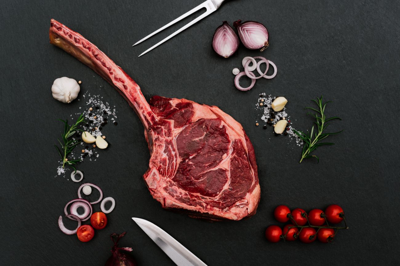 reidemeiers-rind-tomahawk-steak-1 reidemeiers-rind-tomahawk-steak-1